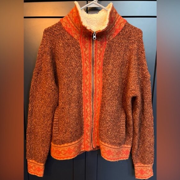 APRES SKYR Sweater Jacket - Picture 1 of 3